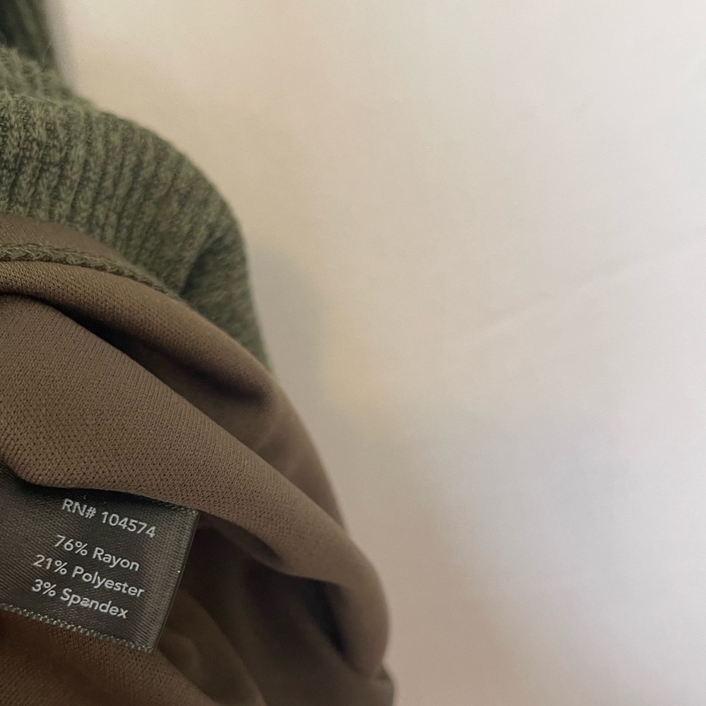 Green Ribbed‎ Knit Wrap Dress Boston Proper Large - Picture 9 of 9